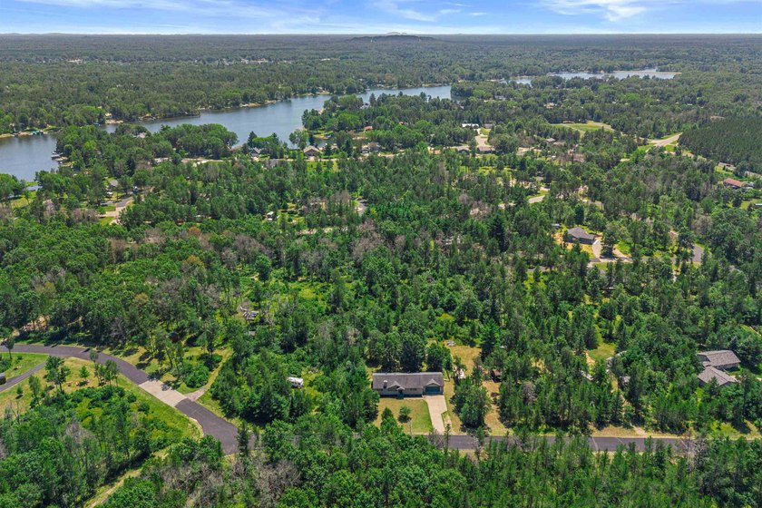 Whether you're searching for a year-round home or the perfect - photo 5