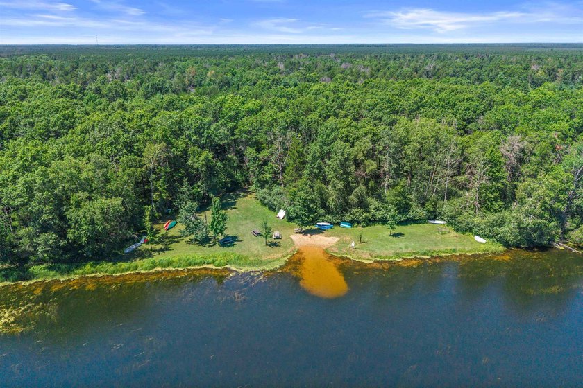 Whether you're searching for a year-round home or the perfect - photo 7