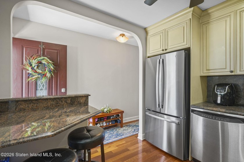 Welcome to this stunning semi-attached gem nestled on a private - photo 6