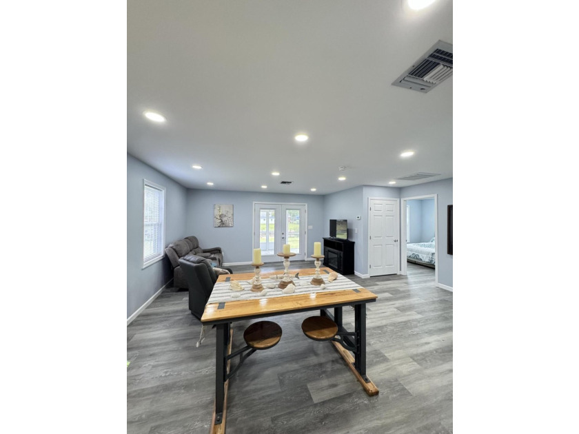 Experience lakefront living at its best with this beautifully - photo 9