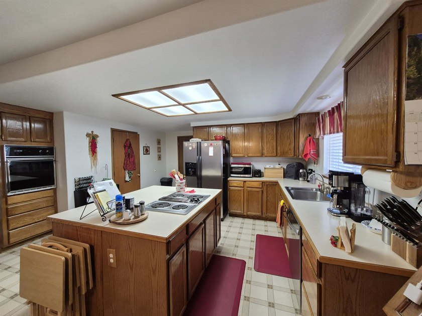 Beautifully Maintained Home Near the Ocean &amp; Redwood National - photo 23