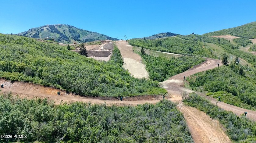 Rare ski-in/ski-out homesite at Marcella Mountain. Bordering two - photo 7