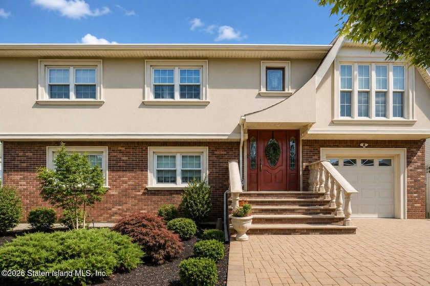 Welcome to 43 Valdemar Avenue, located in the highly - photo 3
