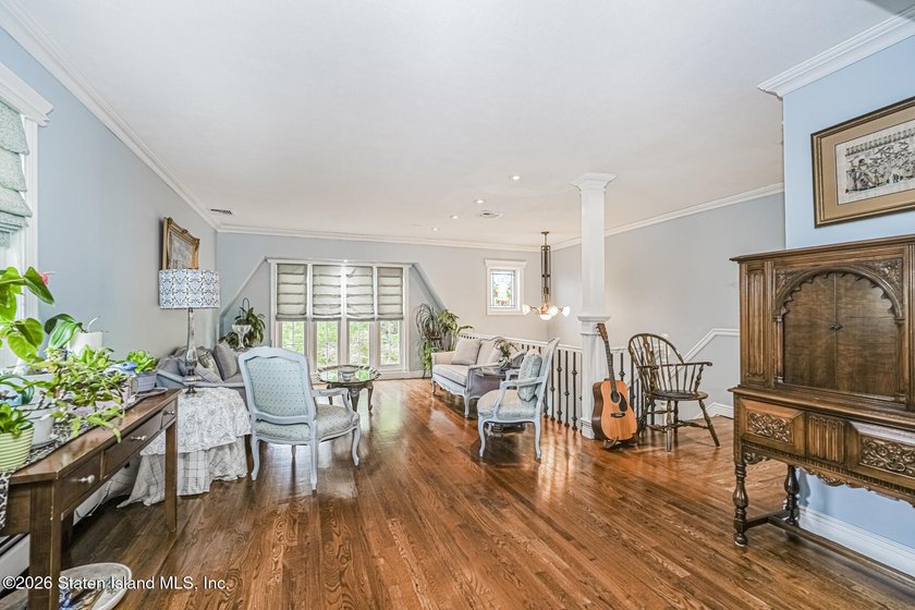 Welcome to 43 Valdemar Avenue, located in the highly - photo 8