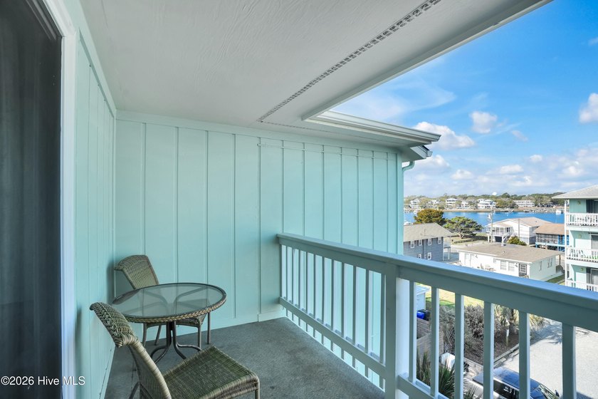 This lovely 3-bedroom, 2-bath condo in The Tides is just a short - photo 22