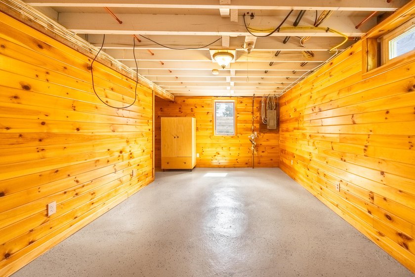 Welcome to this spacious and versatile 4-bedroom, 3 full - photo 23