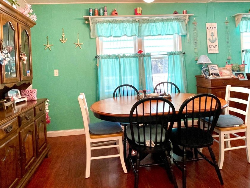 PRICED RIGHT &amp; MOVE-IN READY!! Welcome to this charming 2BD/2BA - photo 29