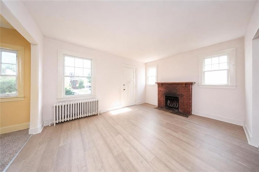 Welcome to 155 Keiber Court, Staten Island, NY 10314-a detached - photo 6
