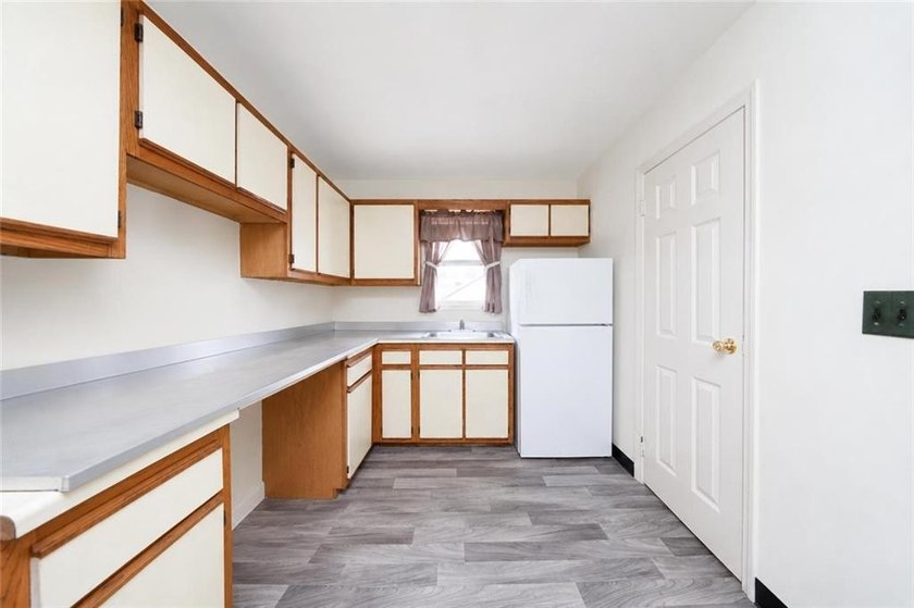 Welcome to 155 Keiber Court, Staten Island, NY 10314-a detached - photo 9