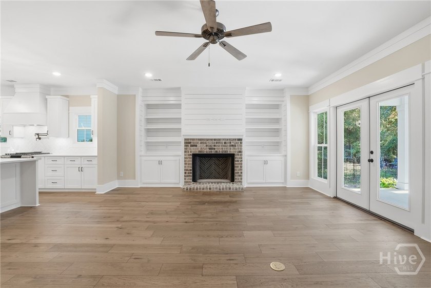 Another custom built home by Lewis-Bashlor Construction with - photo 17