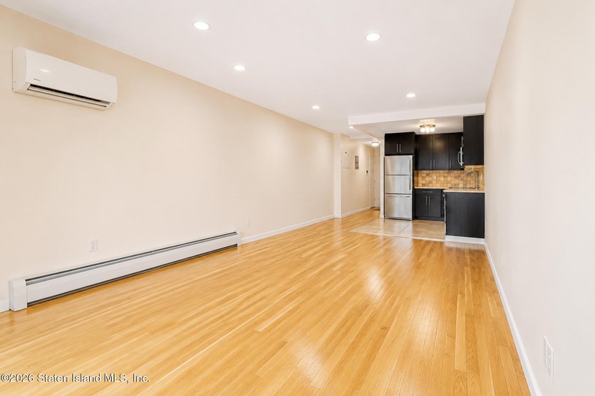 Welcome to this beautifully maintained 2-bedroom - photo 6