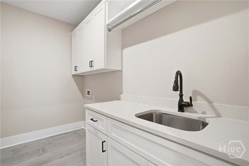 Another custom built home by Lewis-Bashlor Construction with - photo 30