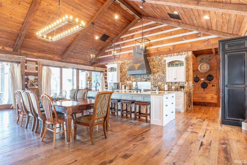 This one-of-a-kind custom log home, built in 2015, blends luxury - photo 5
