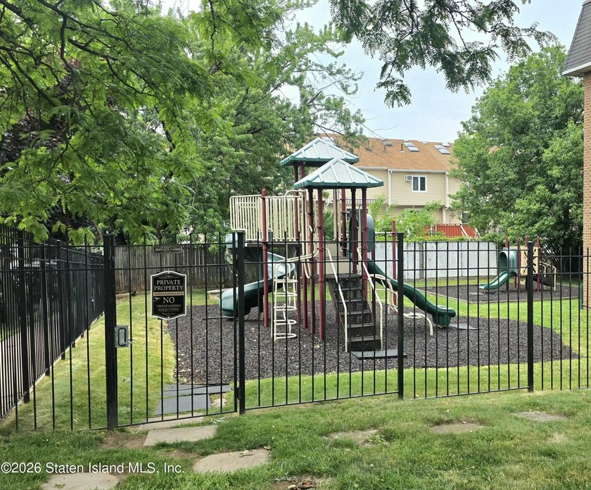 Welcome home to this 2nd floor spacious one-bedroom co-op in the - photo 4