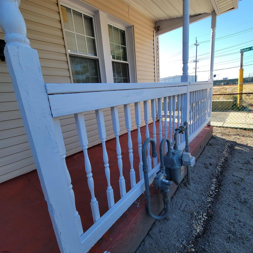 Excellent opportunity to own a legal Atlantic City duplex - photo 5