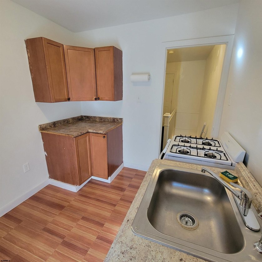 Excellent opportunity to own a legal Atlantic City duplex - photo 9