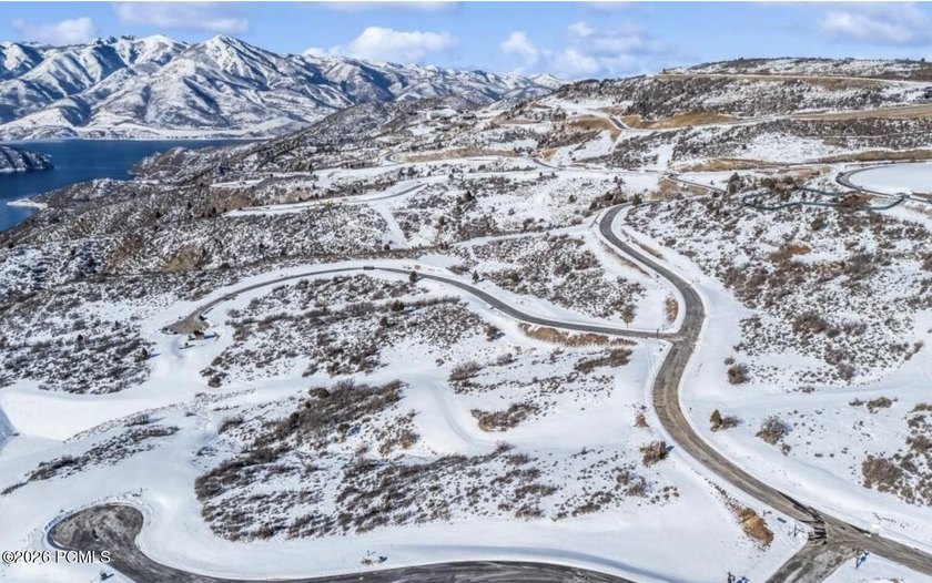 Premier 1.37 acre homesite in the coveted Cougar Moon - photo 4