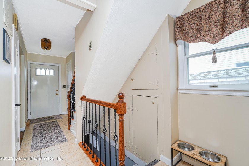 Beautiful 25-foot semi-attached home located in the heart of - photo 5