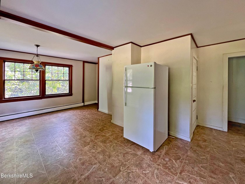 Great potential in a lovely setting. Located on a dead end, this - photo 12