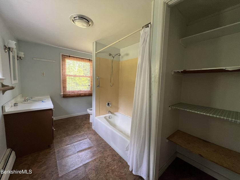 Great potential in a lovely setting. Located on a dead end, this - photo 19
