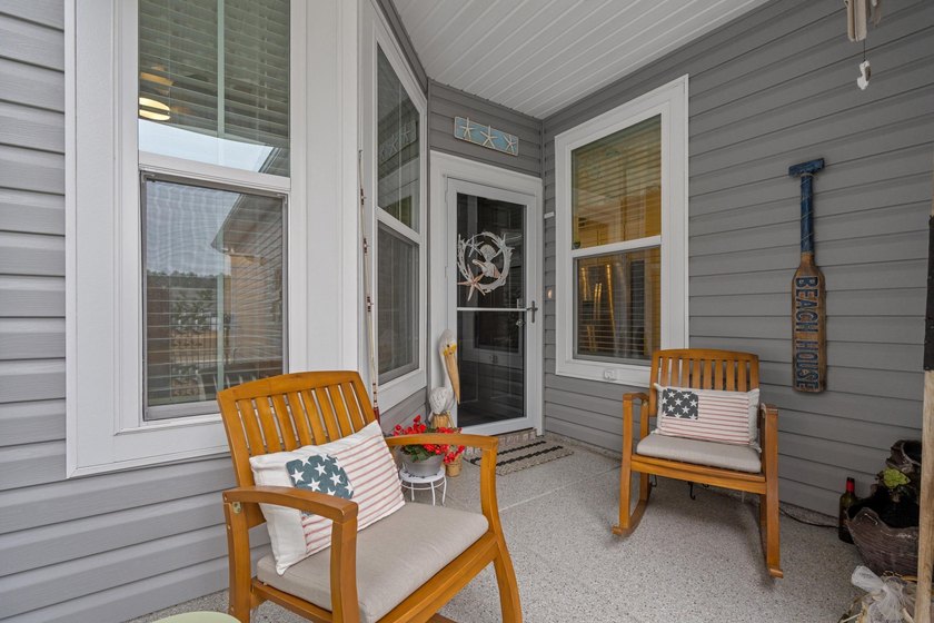 Welcome to the sought-after Garden Homes at Bella Vita, where - photo 5