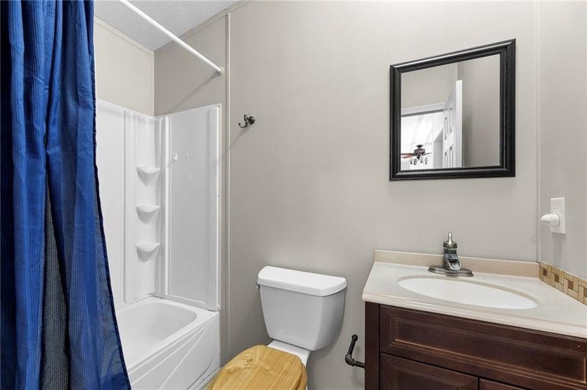 UNBEATABLE VALUE IN LINN VALLEY LAKES! Discover your dream - photo 28
