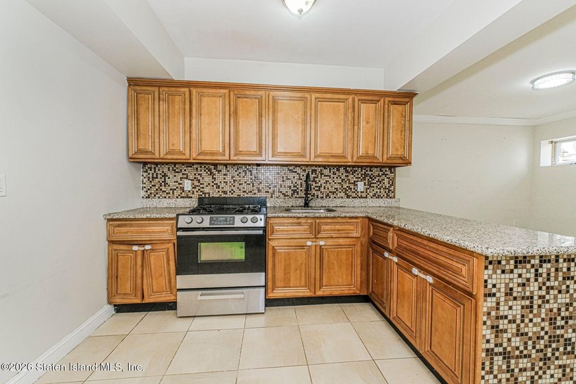WELCOME TO 1841 RICHMOND RD LUXURY LIVING IN EXQUISITE LOWER - photo 7