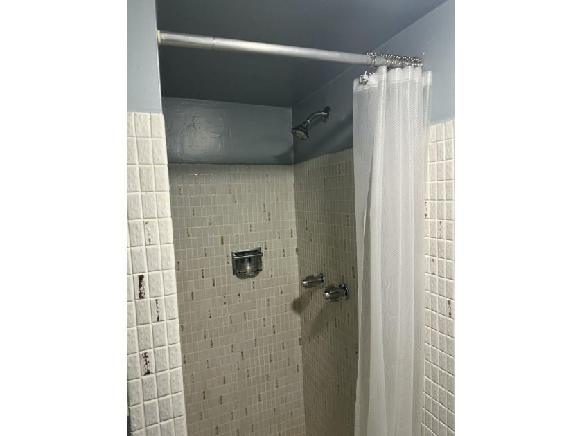 Wow, wait no more. Enjoy life in this fully updated sought-after - photo 25