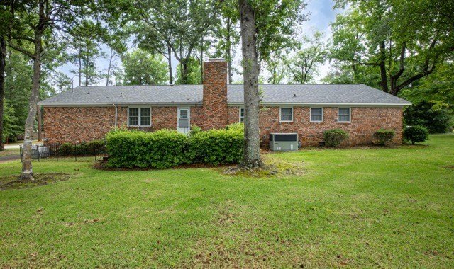 Large 4 bedroom home on a corner lot in Alice dr school - photo 8