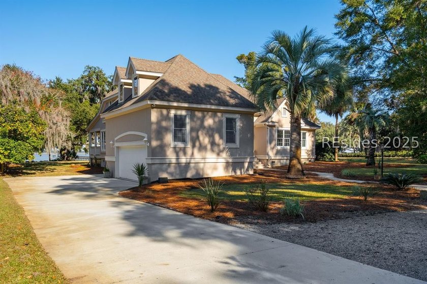 Located in the sought-after Walling Grove community, 210 Old - photo 4