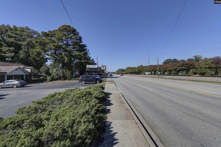 This well-maintained 3,500+/- square foot office building with - photo 13
