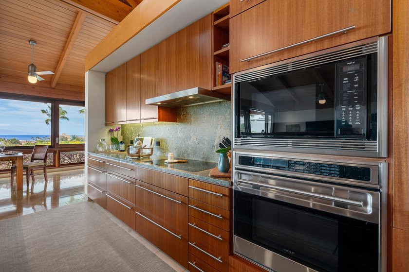 Where do timeless design, ultimate privacy, and panoramic ocean - photo 24