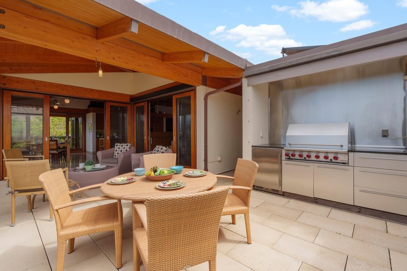 Where do timeless design, ultimate privacy, and panoramic ocean - photo 28