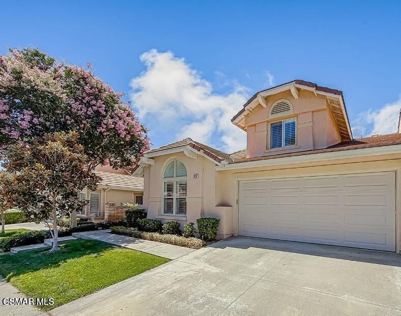 This Casa Flores residence stands apart for its pride of - photo 2
