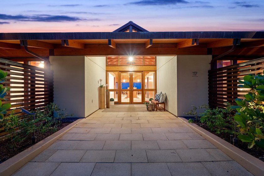 Where do timeless design, ultimate privacy, and panoramic ocean - photo 47