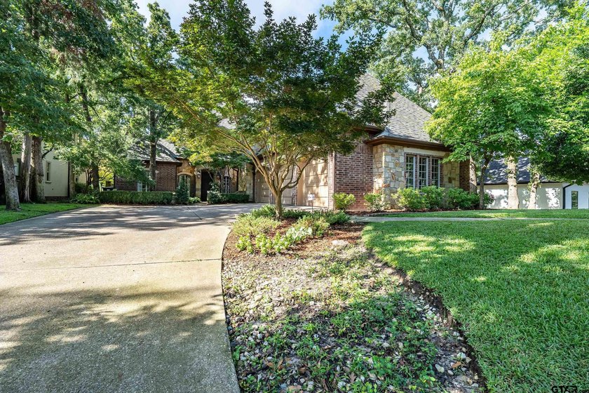 Welcome to this beautiful Parade of Homes property located on - photo 4