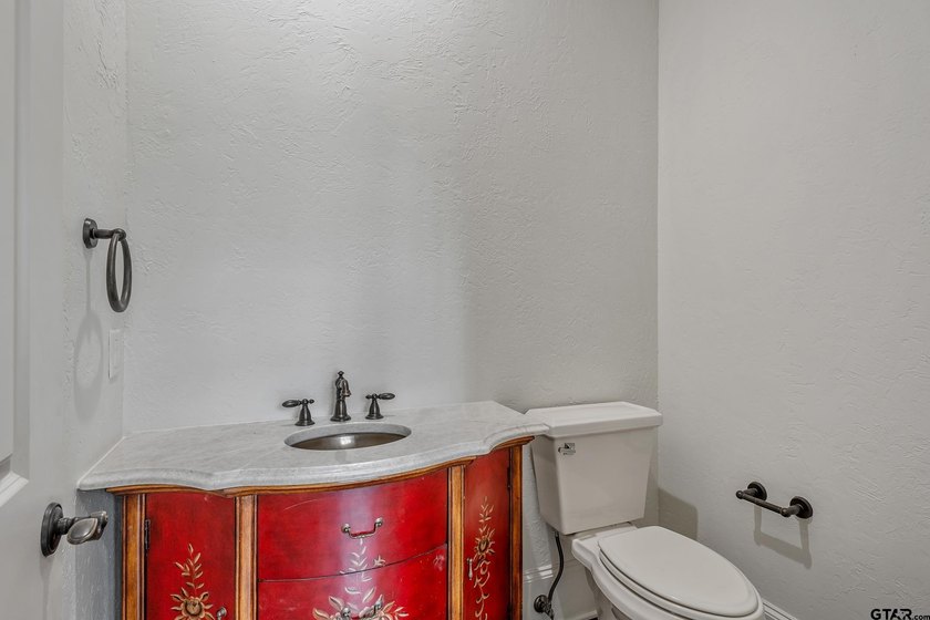 Welcome to this beautiful Parade of Homes property located on - photo 8