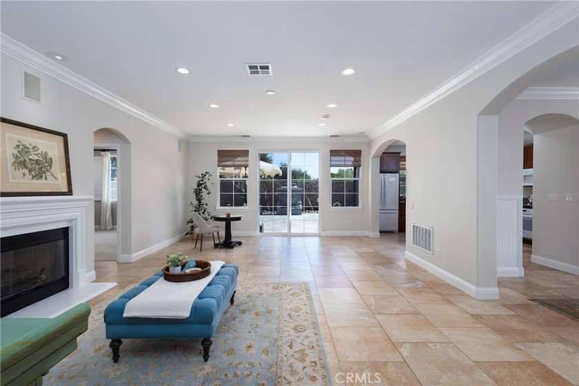 1180 Terrazzo Way - photo 5