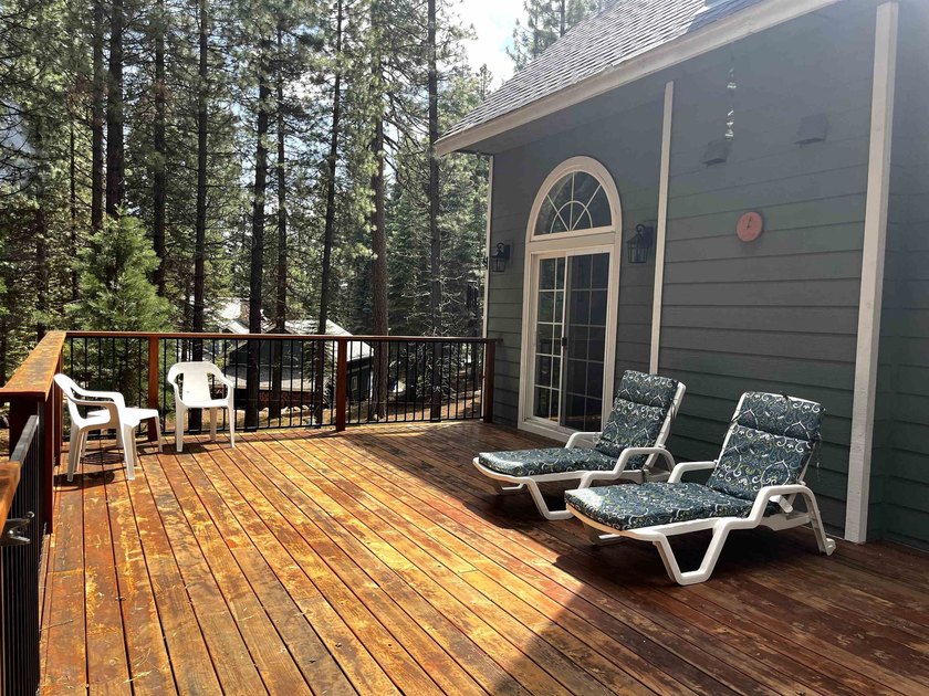 Charming mountain home in desirable Lake Almanor West! This - photo 19