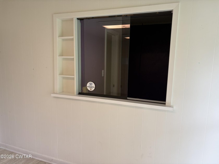 NICE OFFICE SPACE FOR SMALL 1-5 OFFICE - photo 4