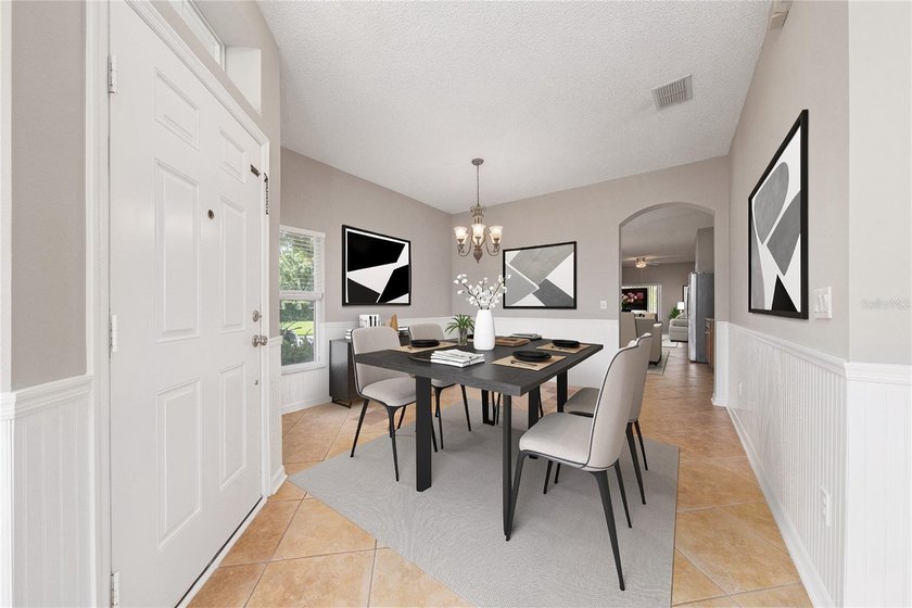 Virtually Staged. Immaculate Cute and Cozy house in Northshore - photo 9