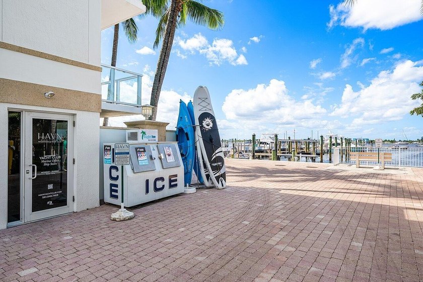 Luxury waterfront living in Palm Beach Shores at HAVN Residences - photo 23