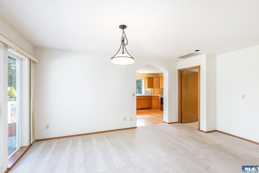 Stunning golf course views in this beautiful one level home - photo 27