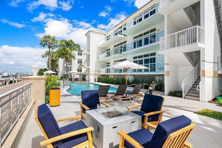Luxury waterfront living in Palm Beach Shores at HAVN Residences - photo 27