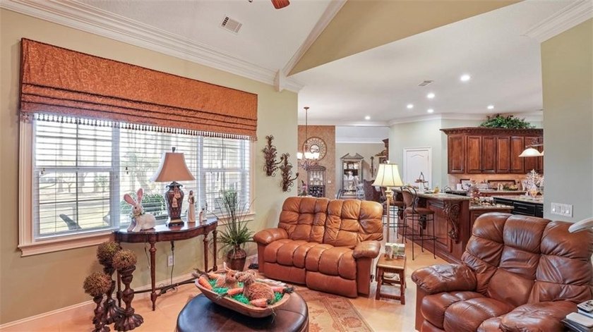 Thoughtfully designed and beautifully detailed, this spacious - photo 42