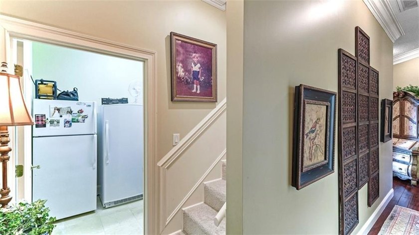 Thoughtfully designed and beautifully detailed, this spacious - photo 55