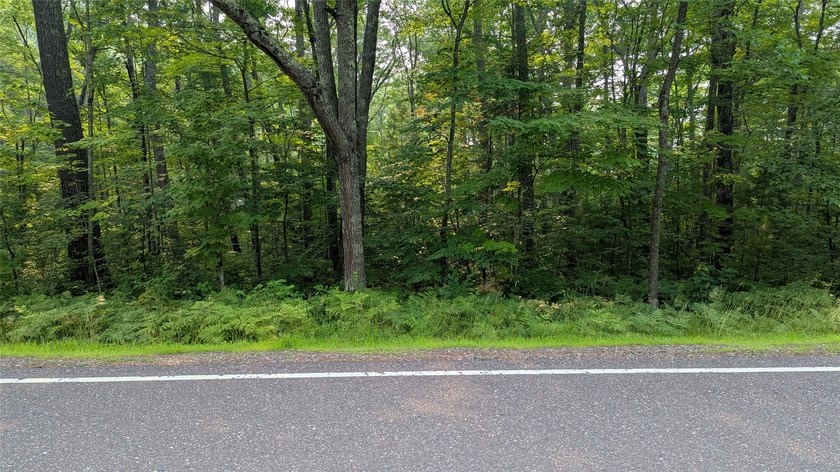 Some properties invite you to slow down and this is one of them! - photo 7