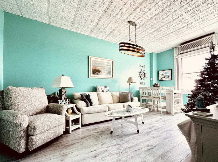 Welcome to the historic Ritz condominiums! Just steps from the - photo 3