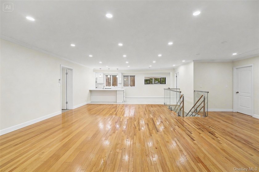 Located in the heart of Great Neck Village, this impeccably - photo 3
