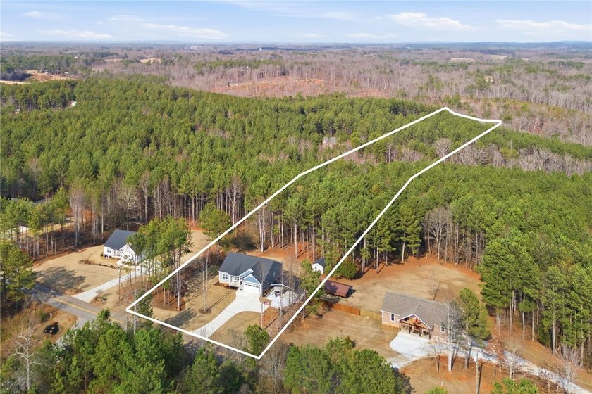 AVG POWER BILL OF $150/month on a 3300+ sqft house?! Take a - photo 5